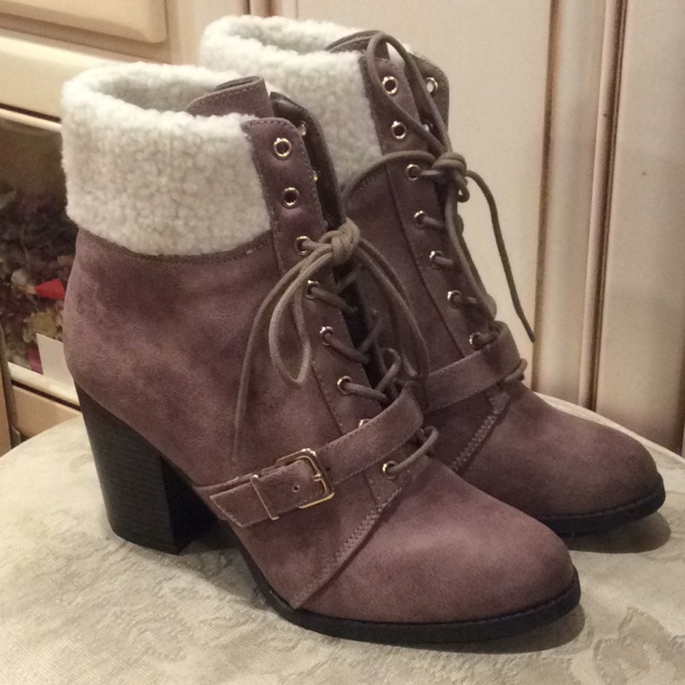 💕💕new Express women’s toffee ankle boots Sz 10